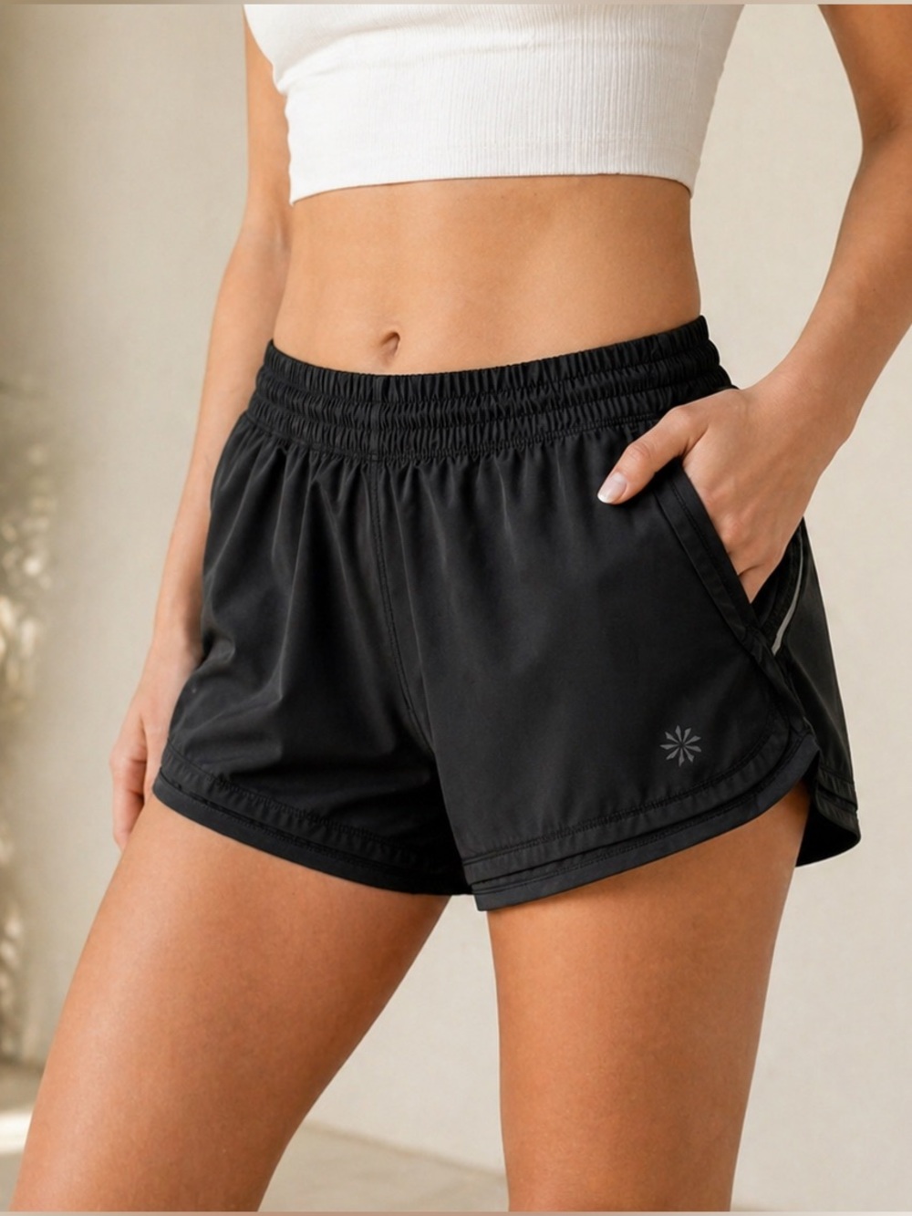Athleta Racer Run Shorts Black Size Small 4” Inseam Lined Athletic Active